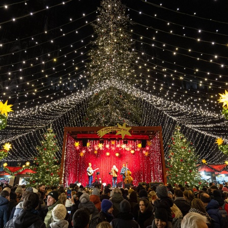 Koncert na božićnom sajmu u Düsseldorfu