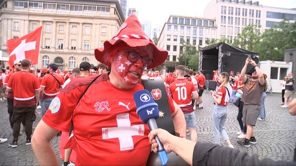 Sportschau Uefa Euro 2024 - Schweizer Super-fan - 'bin Bei Jedem Länderspiel Dabei'