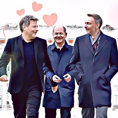 Bildmontage: Olaf Scholz hakt sich lächelnd und gut gelaunt mit seinen Armen bei Christian Lindner und Robert Habeck unter - im Hintergrund die Schlosskullisse von Meseberg
