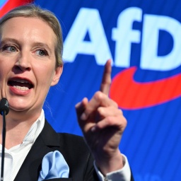 Alice Weidel, Bundesvorsitzende der AfD, spricht am Wahlabend bei der Wahlparty in der AfD Bundesgeschäftsstelle.