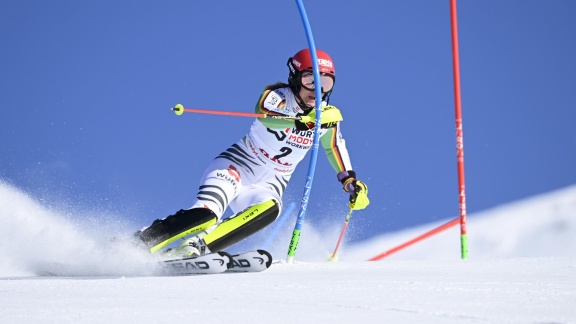 Sportschau Wintersport - Slalom Der Frauen In Are - Der 1. Lauf Im Re-live