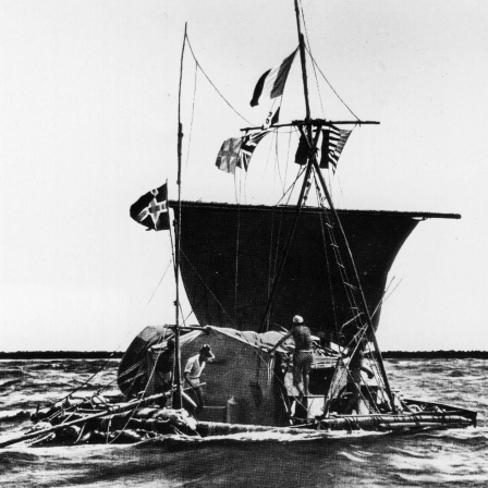 "Kon-Tiki" das Floß aus Balsaholz, mit dem der norwegische Experimental-Archäologe Thor Heyerdahl, 1947 von Lima aus über den Pazifik segelte