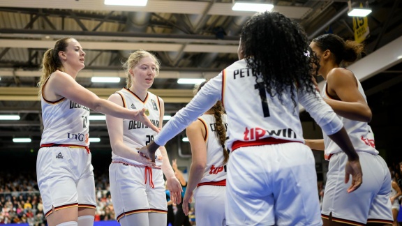 Sportschau - Dbb-frauen Verlieren Gegen Italien In Der Em-quali