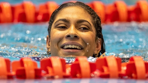 Sportschau - Das Schwimmfinale Der Frauen über 200 Meter Brust
