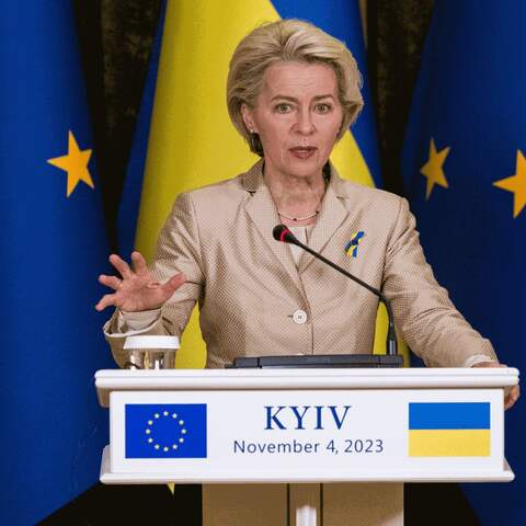 Präsidentin der Europäischen Kommission besucht Kiew