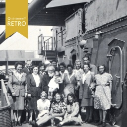 KZ Überlebende auf der Marine Perch bei der Überfahrt in die USA 1946