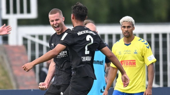 Sportschau - Gladbach Müht Sich Gegen Delmenhorst Zum Sieg