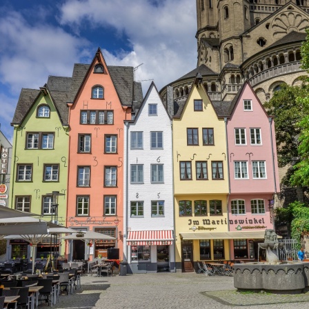 Die fünf Giebelhäuser am Fischmarkt in Köln
