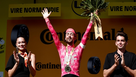 Sportschau Tour De France - 6. Etappe - Die Siegerehrung