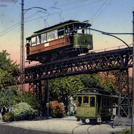 Stuttgart, Partie an der neuen Weinsteige mit Blick auf die Zahnradbahn