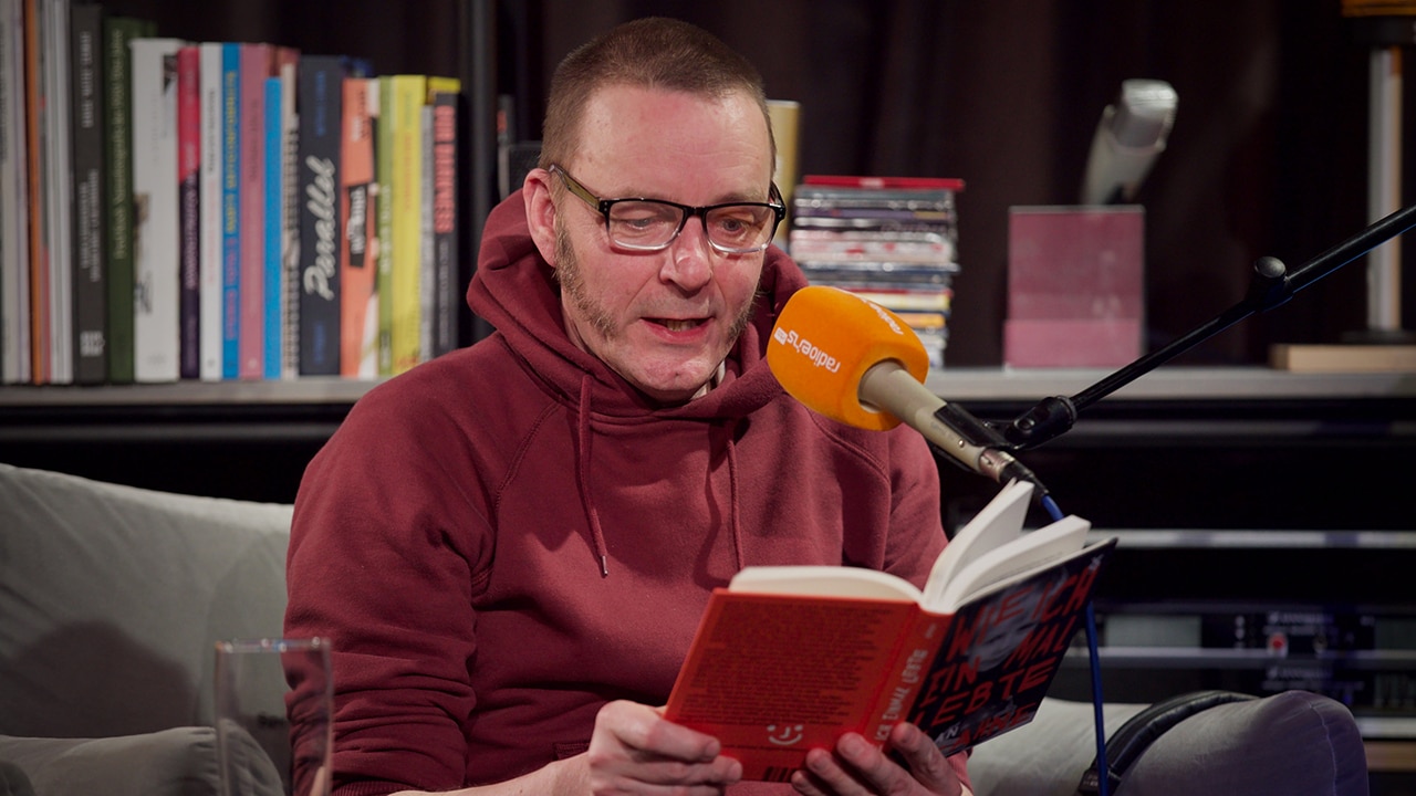 rbb Kultur Autor 'Ahne' blickt auf seine Kindheit in der DDR ARD Mediathek