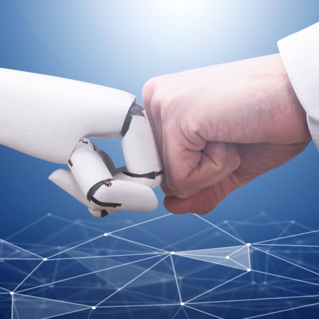 Kollege Algorithmus: Roboter und Mensch arbeiten künftig Hand in Hand