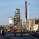 Das Industriegelände der PCK-Raffinerie GmbH, aufgenommen beim Treffen von Bundeswirtschaftsminister (Bild: dpa)