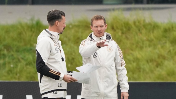 Sportschau - Nagelsmann Und Völler In Essenheimer Grundschule