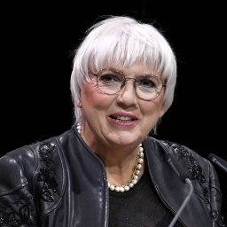 Claudia Roth, Kulturstaatsministerin