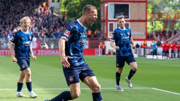 Sportschau Bundesliga - Becks Doppelpack Sichert Heidenheim Die Relegation