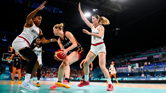 Sportschau Olympia 2024 - Basketball: Deutschland - Belgien (f) Im Re-live