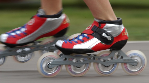 Mittagsmagazin - Ein Polizist Läuft Die 24 Stunden Von Le Mans Auf Inlineskates