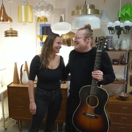 Annika und Matthias Güthner stehen in ihrem Ladengeschäft "Mr. & Mrs. Marvellous" in Wismar. 