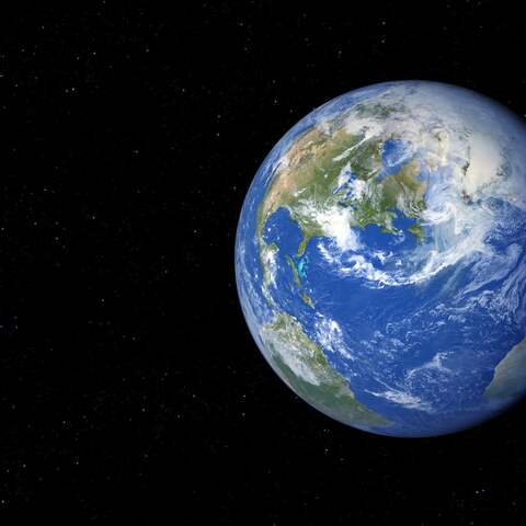 Der blaue Planet aus dem Weltraum fotografiert.