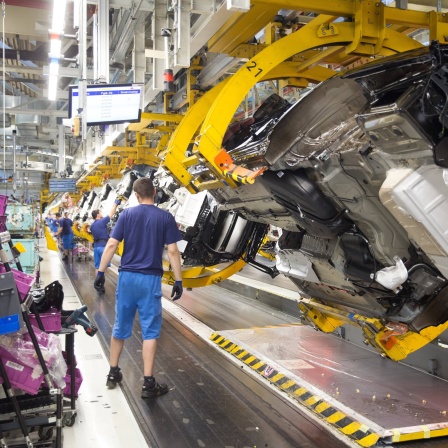 BMW Werk Autozulieferer Produktion 