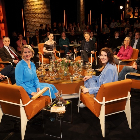 3nach9 mit Schauspieler Heino Ferch, Politiker Franz Müntefering, Schauspielerin Sibel Kekilli, Medienmanager Stephan Schäfer, Tierärztin Hannah Emde und Autorin Bettina Göring