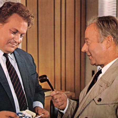 Günter Strack und Heinz Rühmann in "Maigret und sein grösster Fall" (1966)
