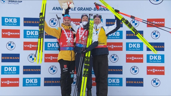 Sportschau Wintersport - Massenstart Der Männer In Annecy - Die Siegerehrung