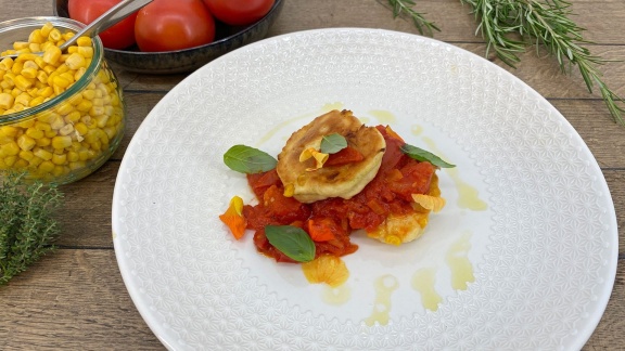 Ard-buffet - Rezept: Maisküchlein Mit Tomaten-sahne-sugo