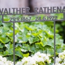 Das Grab von Walther Rathenau in der Grabstätte Rathenau im Berliner Bezirk Treptow-Köpenick auf dem Waldfriedhof Oberschöneweide