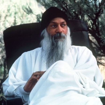Der inidische Guru und Sektenführer Shree Rajneesh Bhagwan (1931-1990). 