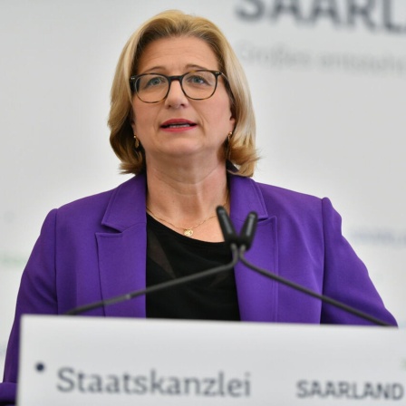 Saarlands SPD-Ministerpräsidentin Anke Rehlinger (Bild: picture alliance/BeckerBredel)