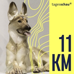Eine Porzellanfigur eines Schäferhundes von der Porzellan Manufaktur Allach (PMA) ist in der Dauerausstellung "Nationalsozialismus in München" im Stadtmuseum München neben der Figur einer Hessischen Bäuerin (beide 1938) zu sehen. 