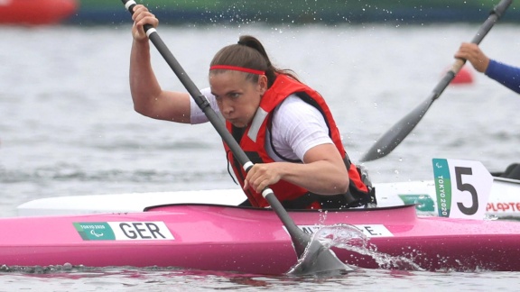 Sportschau Paralympics 2024 - Para-kanu - Der Vorlauf Von Edina Müller