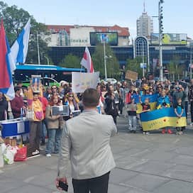 Pro-Ukraine-Kundgebungen in Belgrad werden vor allem von regimekritischen Russen und Ukrainern organisiert.