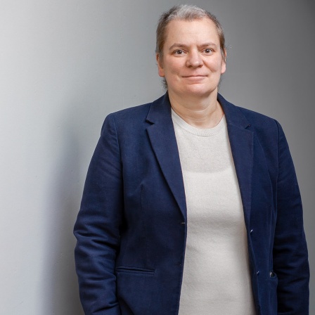 Ein Porträtbild der Journalistin Dagmar Pepping