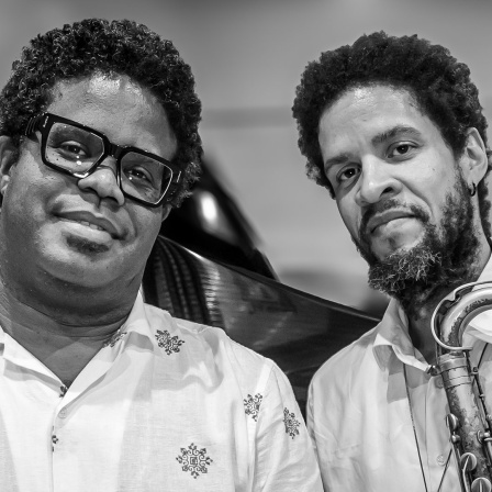 Ensemblebild: Alma en Cuba - Iván ’Melon’ Lewis & Ariel Brínguez (v.l.n.r.)