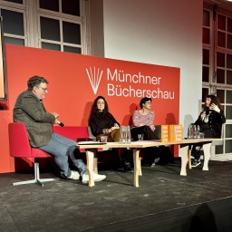 Trotzdem sprechen – Diskussion auf der Münchner Bücherschau