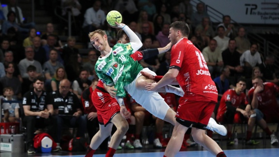 Sportschau - Füchse Gewinnen Spitzenspiel Gegen Melsungen Klar
