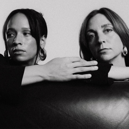Das Kölner DJ Duo Careless läuten mit ihrem Mix aus House, Afrohouse, Gqom und Batida Sounds das c/o Pop Wochenende ein. 