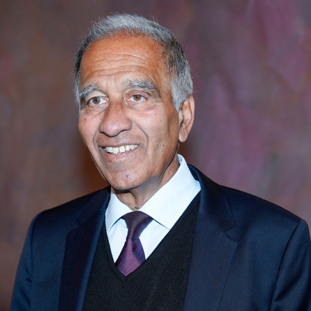 Porträt von Mojib Latif 2023 im Schloss Bellevue in Berlin