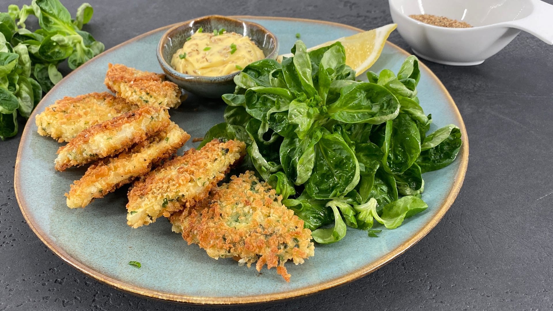 Sellerie-Nuggets mit Sesam-Mayonnaise