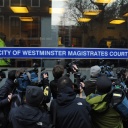 Der Gründer der Whistleblowing-Website Wikileaks, Julian Assange, wurde in London von der Polizei festgenommen. Pressevertreter versammeln sich vor dem Amtsgericht Westminster am 7. Dezember 2010.