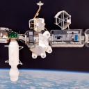 Ein Modell der Internationalen Raumstation ISS zu einem frühen Zeitpunkt ihrer Entstehung im EAC European Astronaut Centre auf dem DLR-Gelände