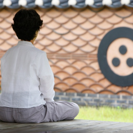 Meditation in einem Kloster in Südkorea