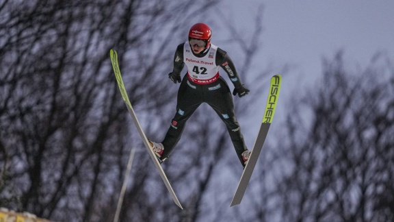 Sportschau Wintersport - Das Skispringen Der Männer In Wisla - Der Zweite Durchgang Im Re-live