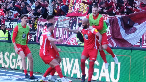 Sportschau - Dezimiertes Lautern Erkämpft Sich Derbysieg