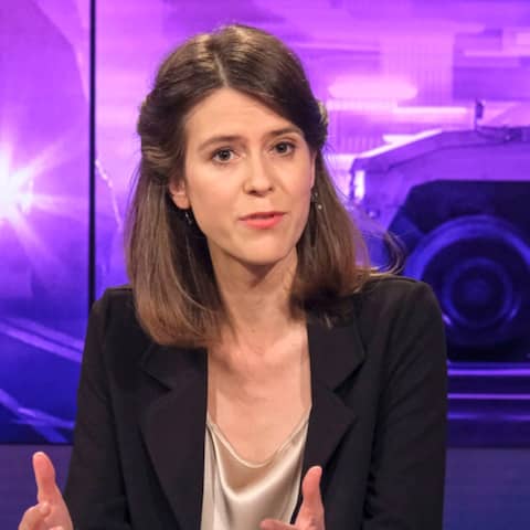 Politredakteurin Frankfurter Allgemeine Sonntagszeitung, Livia Gerster, spricht in SWR1 Leute über die Neuen. Eine Generation, die an die Macht will