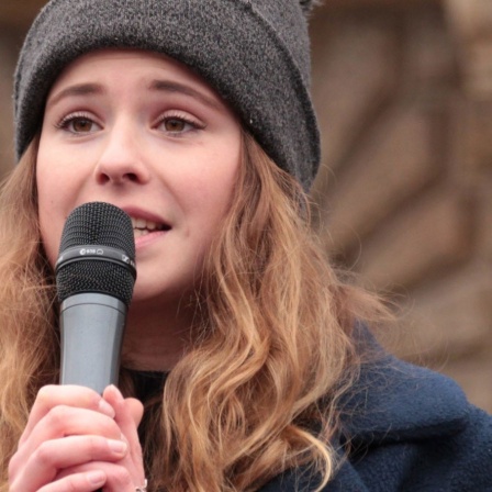 Die Studentin Luisa Neubauer bei der Klimaschutz-Demo in Hambrug am 1. März 2019