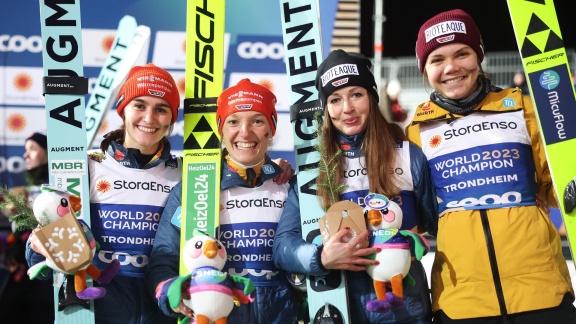 Sportschau Wintersport - Wm-teamspringen Der Frauen - Die Stimmen